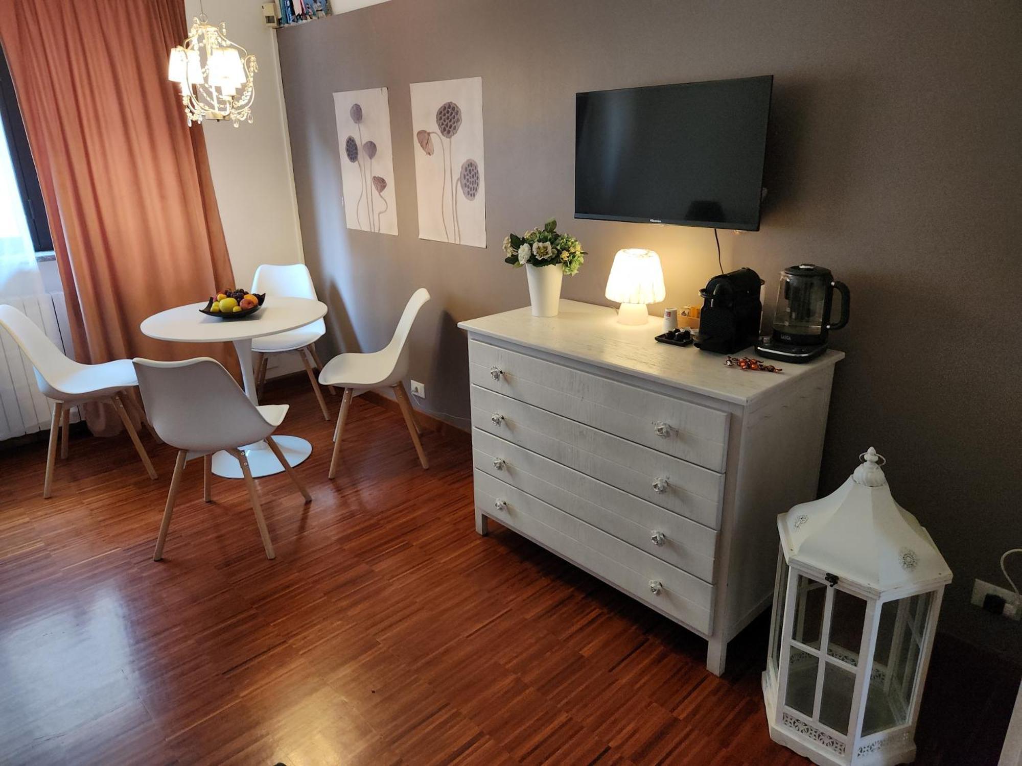 Gaia Suites - A Due Passi Dal Centro - Parcheggio Privato 都灵 外观 照片