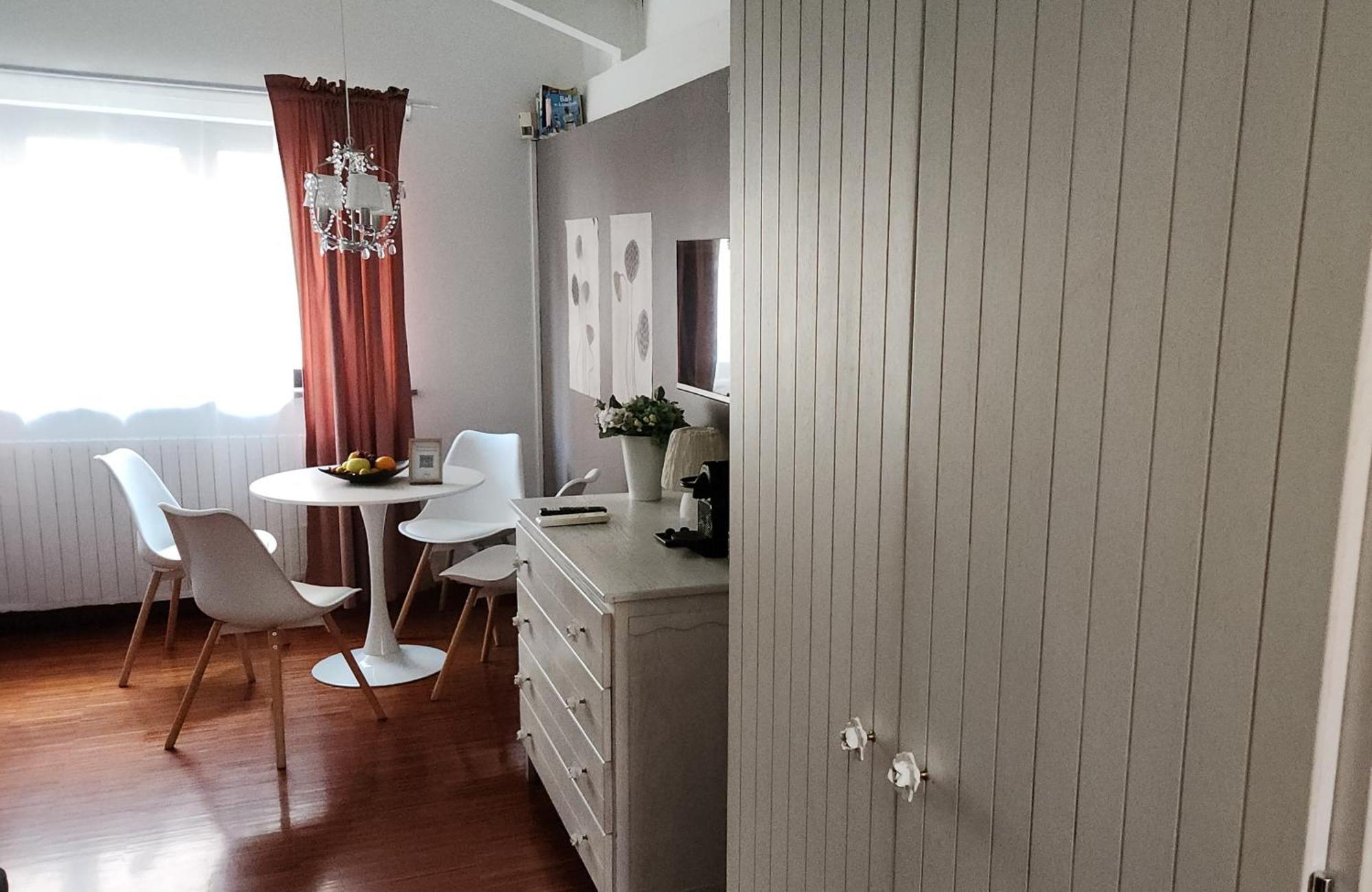 Gaia Suites - A Due Passi Dal Centro - Parcheggio Privato 都灵 外观 照片